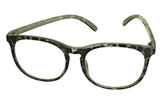 Coole Brille mit Gläsern ohne Korrektur